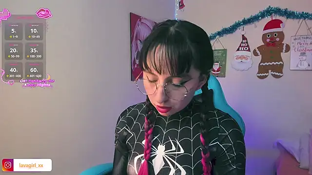 Snapshot of Julieta_cott chatting on December 5, 2025, 1:05 am Julieta cott online show from December 5, 2025, 1:05 am