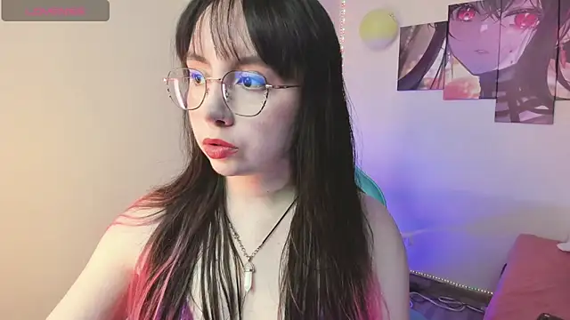 Snapshot of Julieta_cott chatting on March 15, 2026, 2:18 am Julieta cott online show from March 15, 2026, 2:18 am
