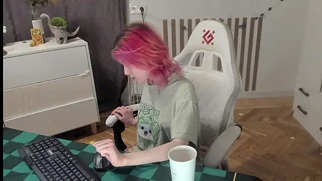 Silly  Milly online show from March 22, 2026, 6:31 pm