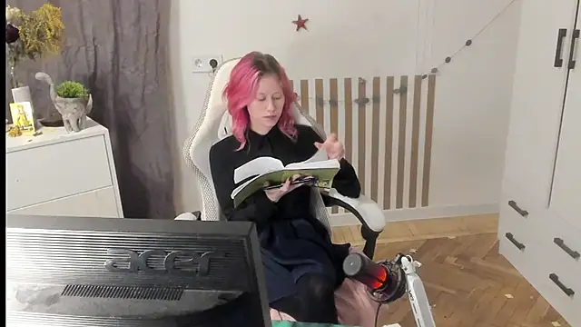 Silly  Milly online show from March 20, 2026, 6:53 pm