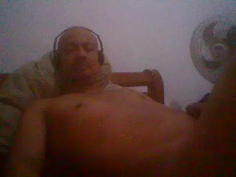 Snapshot of snoppie chatting on February 18, 2026, 10:22 am snoppie online show from February 18, 2026, 10:22 am
