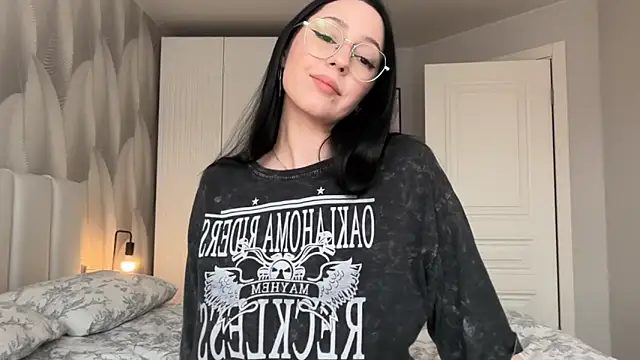 Snapshot of MiroslavaLime chatting on March 21, 2026, 8:30 am MiroslavaLime online show from March 21, 2026, 8:30 am