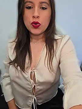 Snapshot of GatitaXD27 chatting on March 14, 2026, 10:54 am GatitaXD27 online show from March 14, 2026, 10:54 am