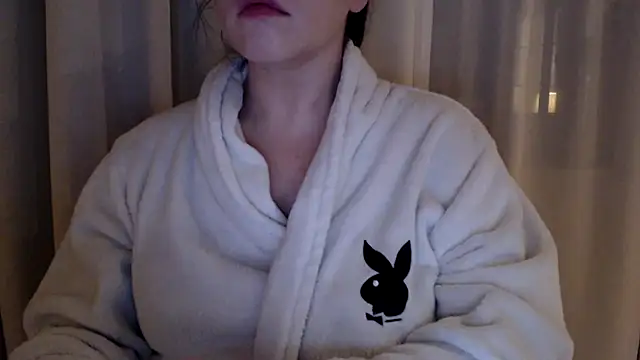 Sandysecret online show from March 19, 2025, 8:54 pm