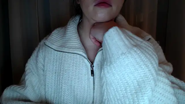 Sandysecret online show from March 2, 2025, 8:46 pm