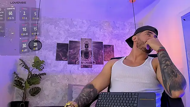 Snapshot of Nate_franco chatting on May 13, 2026, 3:57 am Nate franco online show from May 13, 2026, 3:57 am