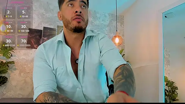 Snapshot of Nate_franco chatting on June 18, 2026, 4:11 am Nate franco online show from June 18, 2026, 4:11 am