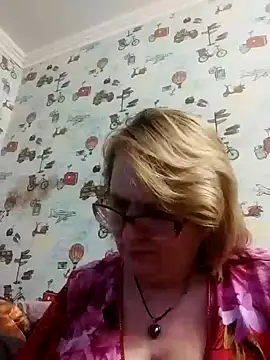 Snapshot of Forest-Lady chatting on March 15, 2025, 6:21 pm Forest-Lady online show from March 15, 2025, 6:21 pm