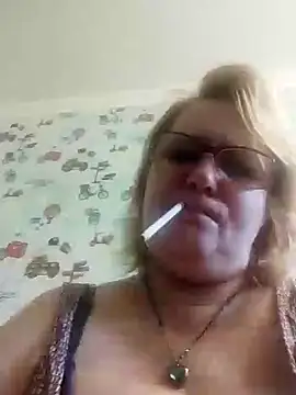 Snapshot of Forest-Lady chatting on March 20, 2025, 12:22 pm Forest-Lady online show from March 20, 2025, 12:22 pm