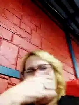 Snapshot of Forest-Lady chatting on February 22, 2025, 9:26 pm Forest-Lady online show from February 22, 2025, 9:26 pm