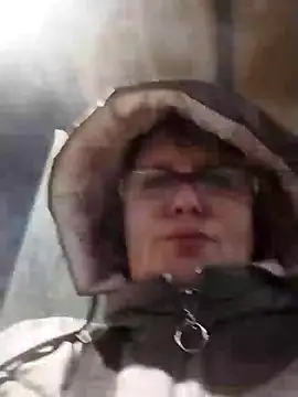 Snapshot of Forest-Lady chatting on February 14, 2025, 4:52 pm Forest-Lady online show from February 14, 2025, 4:52 pm