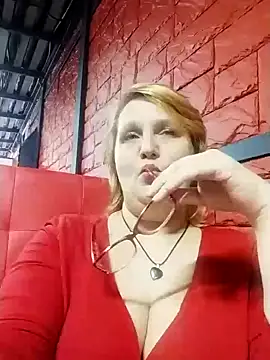 Snapshot of Forest-Lady chatting on March 14, 2025, 8:49 pm Forest-Lady online show from March 14, 2025, 8:49 pm
