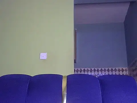 Horny-pretty online show from May 6, 2026, 12:42 pm