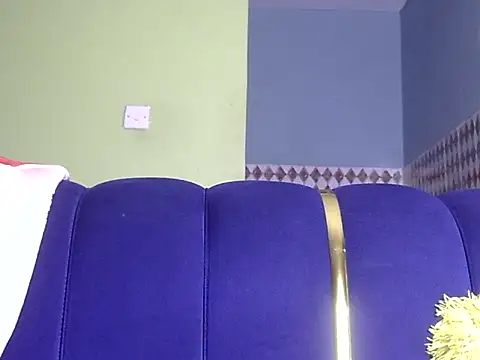 Horny-pretty online show from February 9, 2026, 7:28 am