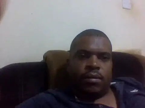 Snapshot of lui_cuuty chatting on March 4, 2026, 5:42 pm lui cuuty online show from March 4, 2026, 5:42 pm