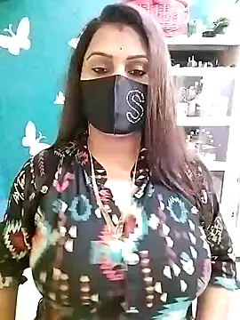 Snapshot of Riya_Sexy_Baby chatting on February 4, 2025, 1:27 pm Riya Sexy Baby online show from February 4, 2025, 1:27 pm
