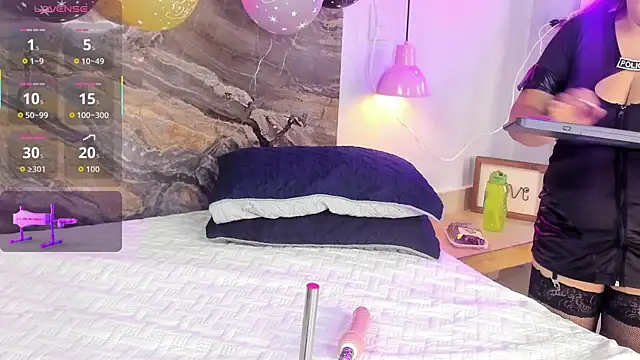 Snapshot of Alisson_zambrano chatting on October 18, 2025, 8:00 pm Alisson zambrano online show from October 18, 2025, 8:00 pm