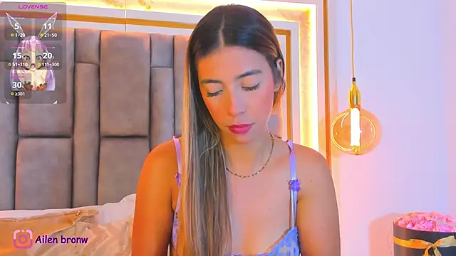 Snapshot of elianabrown chatting on November 5, 2025, 10:57 pm elianabrown online show from November 5, 2025, 10:57 pm