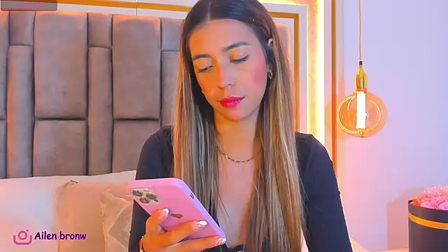 Snapshot of elianabrown chatting on November 29, 2025, 11:27 pm elianabrown online show from November 29, 2025, 11:27 pm