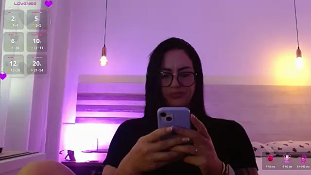 Snapshot of YasmimBrasil chatting on October 23, 2025, 4:16 pm YasmimBrasil online show from October 23, 2025, 4:16 pm