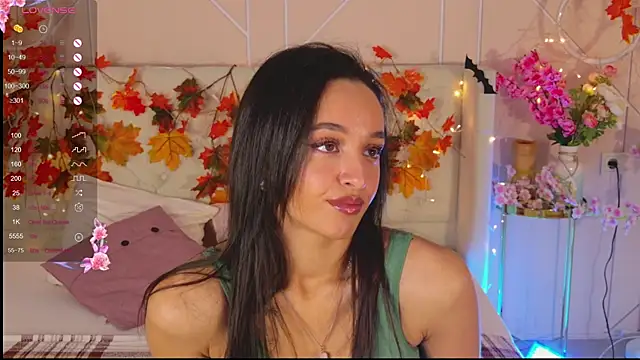 Lolly Neal online show from November 10, 2025, 5:01 am