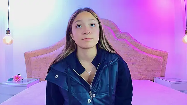 Victoria Adams14 online show from March 2, 2025, 12:47 pm