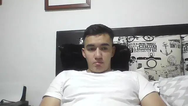 Estebitan vm online show from February 26, 2026, 3:06 am