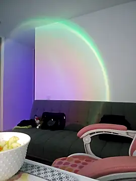 Snapshot of azumiichan chatting on October 8, 2025, 12:23 am azumiichan online show from October 8, 2025, 12:23 am