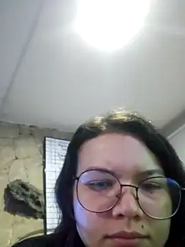 azumiichan online show from January 10, 2026, 12:17 am