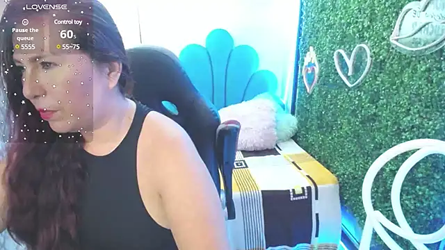 evelyn mature19 online show from March 6, 2025, 7:10 pm