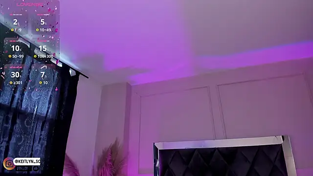 Snapshot of keitlynsoto chatting on October 22, 2025, 12:37 pm keitlynsoto online show from October 22, 2025, 12:37 pm