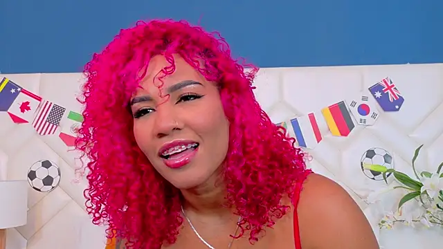 Snapshot of RubyRossel chatting on July 14, 2026, 12:33 pm RubyRossel online show from July 14, 2026, 12:33 pm