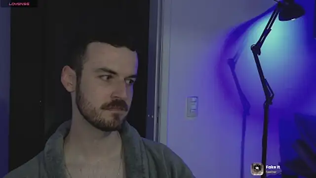 sexxxsutra online show from April 28, 2026, 11:09 pm