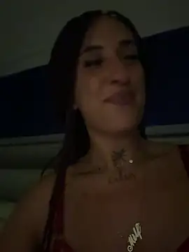 Snapshot of CarolaDrago chatting on July 21, 2026, 8:21 pm CarolaDrago online show from July 21, 2026, 8:21 pm