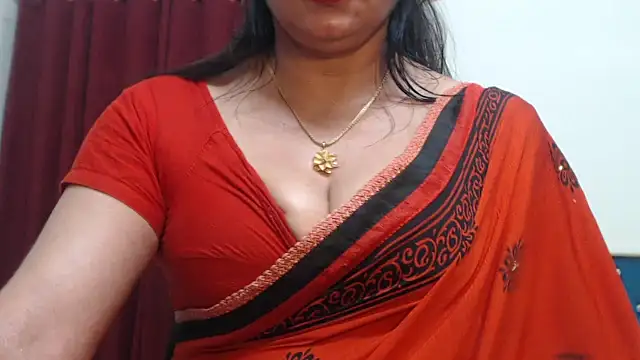 Snapshot of desi-maisa130 chatting on September 25, 2025, 4:35 pm desi-maisa130 online show from September 25, 2025, 4:35 pm