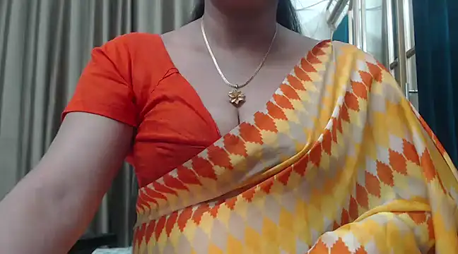 Snapshot of desi-maisa130 chatting on March 2, 2025, 5:20 pm desi-maisa130 online show from March 2, 2025, 5:20 pm