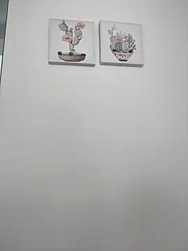 Snapshot of SophiaLaurens chatting on October 15, 2025, 1:08 pm SophiaLaurens online show from October 15, 2025, 1:08 pm