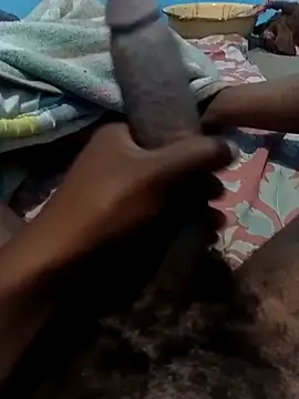 Mr LowHanger online show from November 17, 2025, 11:09 pm