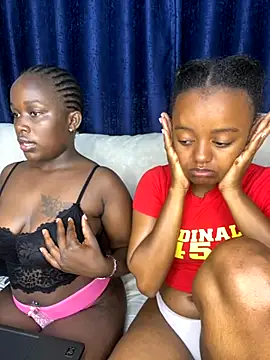 Doublefreaks online show from October 19, 2025, 10:12 pm