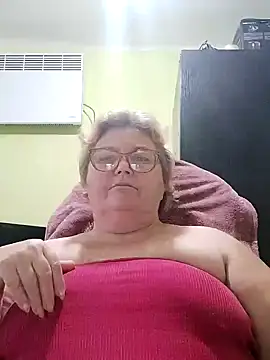 Snapshot of AlenushkaGold chatting on December 21, 2024, 9:33 am AlenushkaGold online show from December 21, 2024, 9:33 am