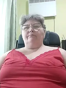 Snapshot of AlenushkaGold chatting on September 28, 2025, 8:43 am AlenushkaGold online show from September 28, 2025, 8:43 am