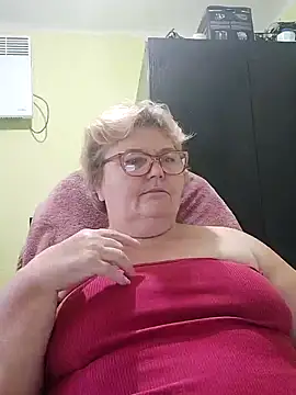 Snapshot of AlenushkaGold chatting on December 18, 2024, 6:53 am AlenushkaGold online show from December 18, 2024, 6:53 am