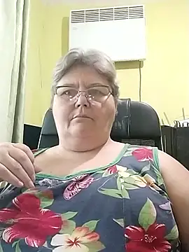 Snapshot of AlenushkaGold chatting on September 13, 2025, 7:41 am AlenushkaGold online show from September 13, 2025, 7:41 am