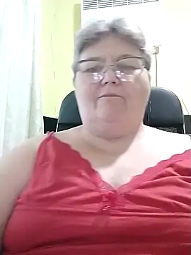 Snapshot of AlenushkaGold chatting on September 8, 2025, 2:49 pm AlenushkaGold online show from September 8, 2025, 2:49 pm