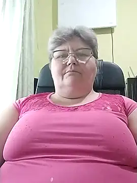 Snapshot of AlenushkaGold chatting on September 30, 2025, 9:37 am AlenushkaGold online show from September 30, 2025, 9:37 am