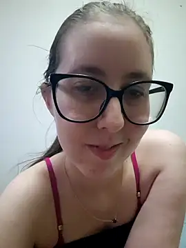 Snapshot of Sarah459 chatting on February 18, 2026, 6:37 pm Sarah459 online show from February 18, 2026, 6:37 pm