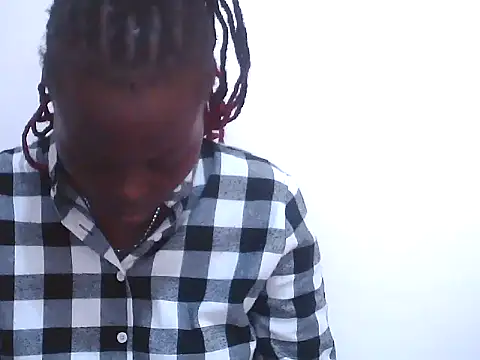 ebony curvedass online show from April 26, 2026, 7:33 pm