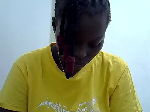 ebony curvedass online show from May 7, 2026, 6:00 pm