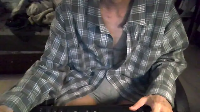 Snapshot of kaikai_0804 chatting on December 21, 2025, 5:36 pm kaikai 0804 online show from December 21, 2025, 5:36 pm