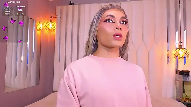 Snapshot of Megan_Do_Santos chatting on July 31, 2026, 8:06 pm Megan Do Santos online show from July 31, 2026, 8:06 pm